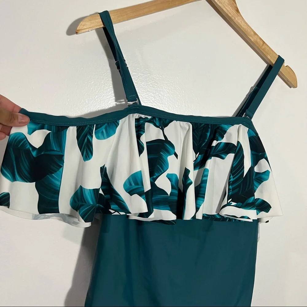 New Cupshe Zora Tropical Plus Size One‎ Piece Swimsuit Size 0X